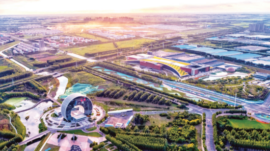 欣欣向荣的汽开区。 欣欣向荣的汽开区。