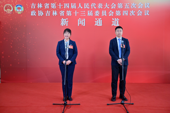 1��26�գ�����Э����ʡ��ʮ����ίԱ����Ĵλ���ίԱͨ���ϣ�������(��һ)�ش�������ʡ� ���� ��