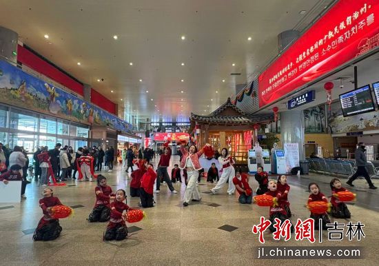 �Ӽ���ί������/��ͼ