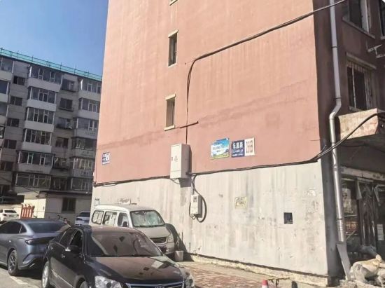 小区架空线整治后 小区架空线整治后