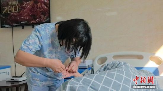 ���������ڸ����˼�ָ�ס�ʯ���� ��