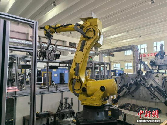 �Զ�������װ���������С���ʯ���� ��