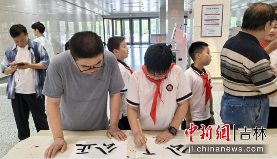 �鷨��Ϊѧ�������鷨Ҫ�㡣���� ��