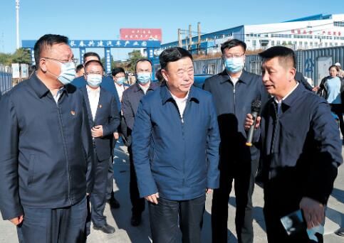 张恩惠安立佳来到四平落实包保任务开展秋季项目踏查